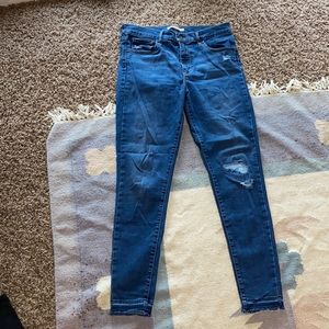 Levis jeans